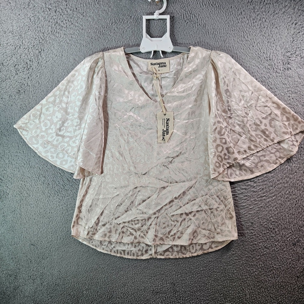 NEW Savanna Jane Top Blouse Women Small Bell Sleeve Shiny Textured Cream